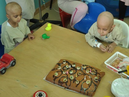 MAHAK regularly holds birthday celebrations each month for the children hospitalized in MAHAK, aiming to create a joyful day not only for those born in that month but also instill a sense of optimism in the other patients in the ward and their families, as well as staff and volunteers.    Like the previous months, October birthday celebration was also full of joy and playful moments. All the children in the DarAbad residential center and oncology wards attended the celebration and with their joyful laughter again conveyed to everyone that ’cancer is not the end’.   We believe that every birthday celebrated in MAHAK is a victory. It signifies another year cancer has failed to prevail, reminding us of the joy of life and the importance of our support. In other words, giving emotional support to people in difficult predicaments is critically important as it impacts their physiological condition.   We try our best, and hope and pray that many of the thousands of children with cancer supported by MAHAK will celebrate many more birthdays in the years to come.  But we cannot and will not stop there.  With your help, we can create a world with even more celebrations, more laughter, and more birthdays for all.  