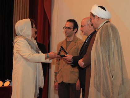 Founder of MAHAK Received the Highest medal of Art for Peace