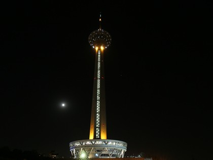 Landmarks in Tehran Light up Gold in September