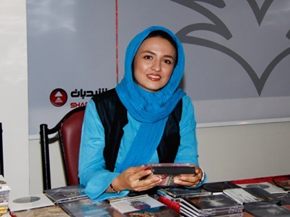 گلاره عباسی در بازار تابستانه