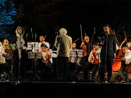 اجرای لوریس چکناواریان در فستیوال موسیقی بارانا